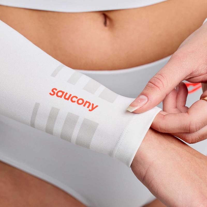 Saucony Fortify Arm Sleeves White | 789624-YZU