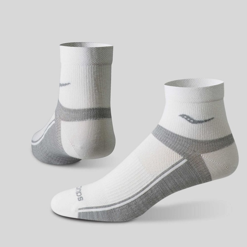 Saucony Inferno Ultralight Quarter 3-Pack Socks White Assorted | 682319-KLH